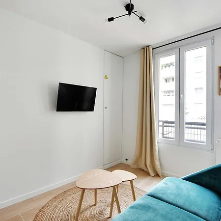 Holiday home Small And Modern Apartment 11Rd Paris Paris