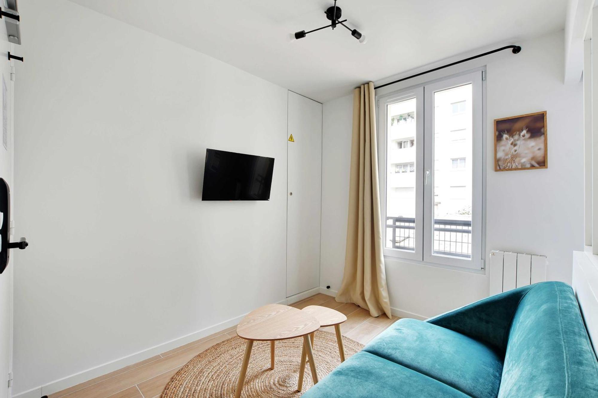 Holiday home Small And Modern Apartment 11Rd Paris Paris